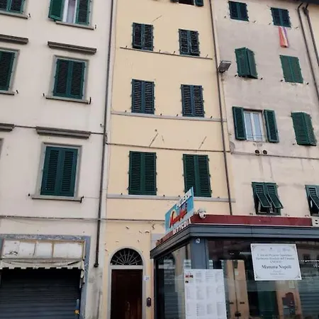 Mercato Near Santa Maria Novella